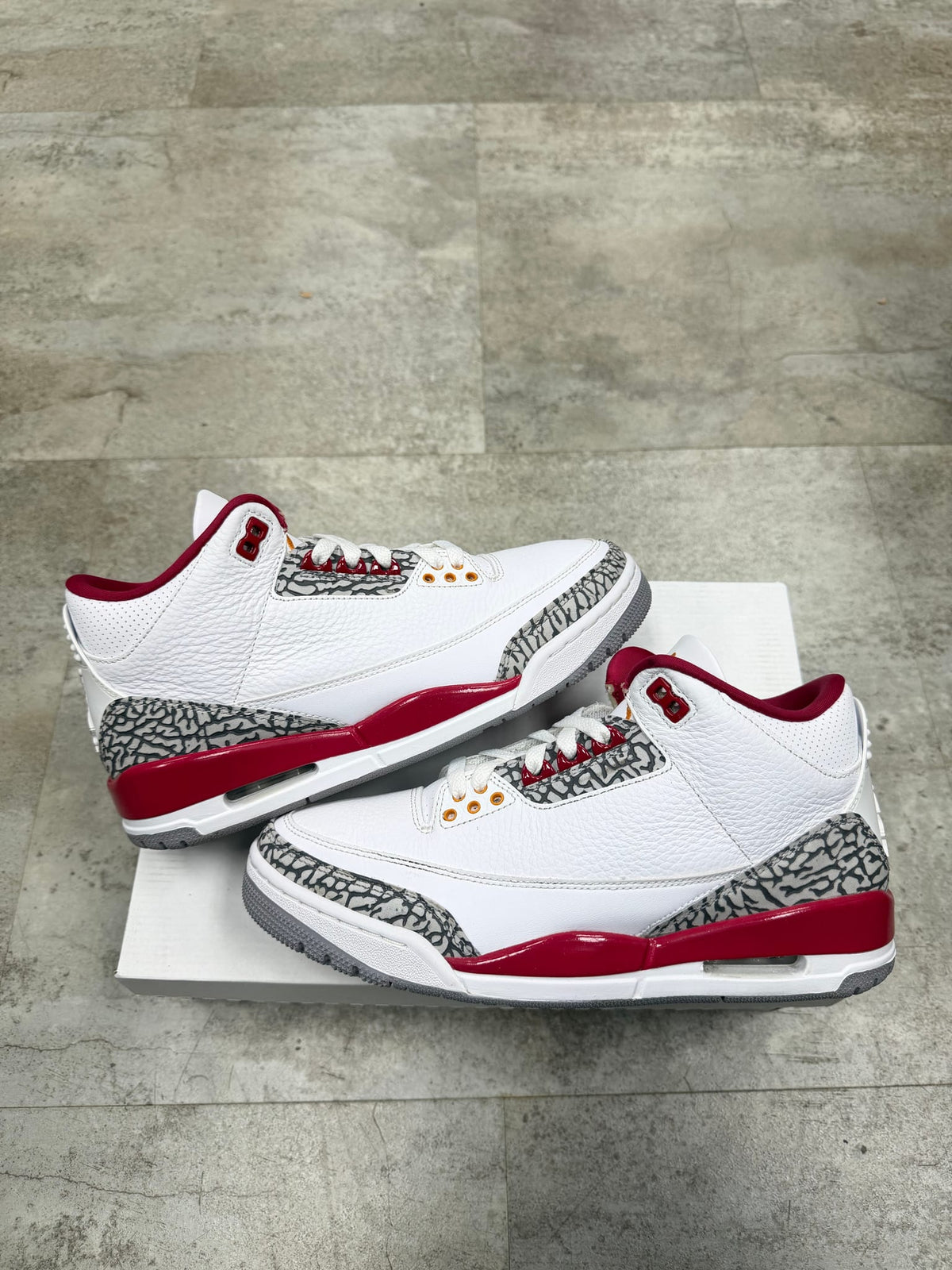 Jordan 3 Retro Cardinal Red