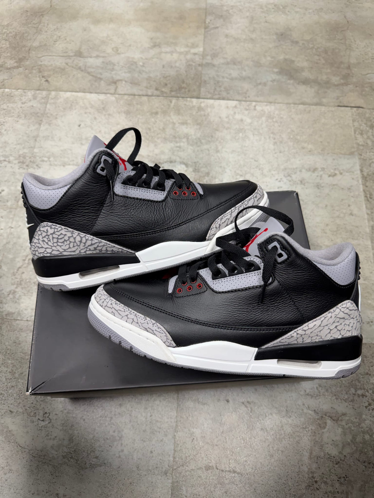 Jordan 3 Retro OG Black Cement (2024)