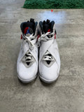 Used Jordan 8 Bugs Bunny