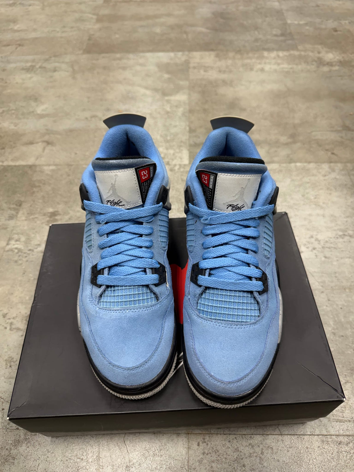 Jordan 4 Retro University Blue