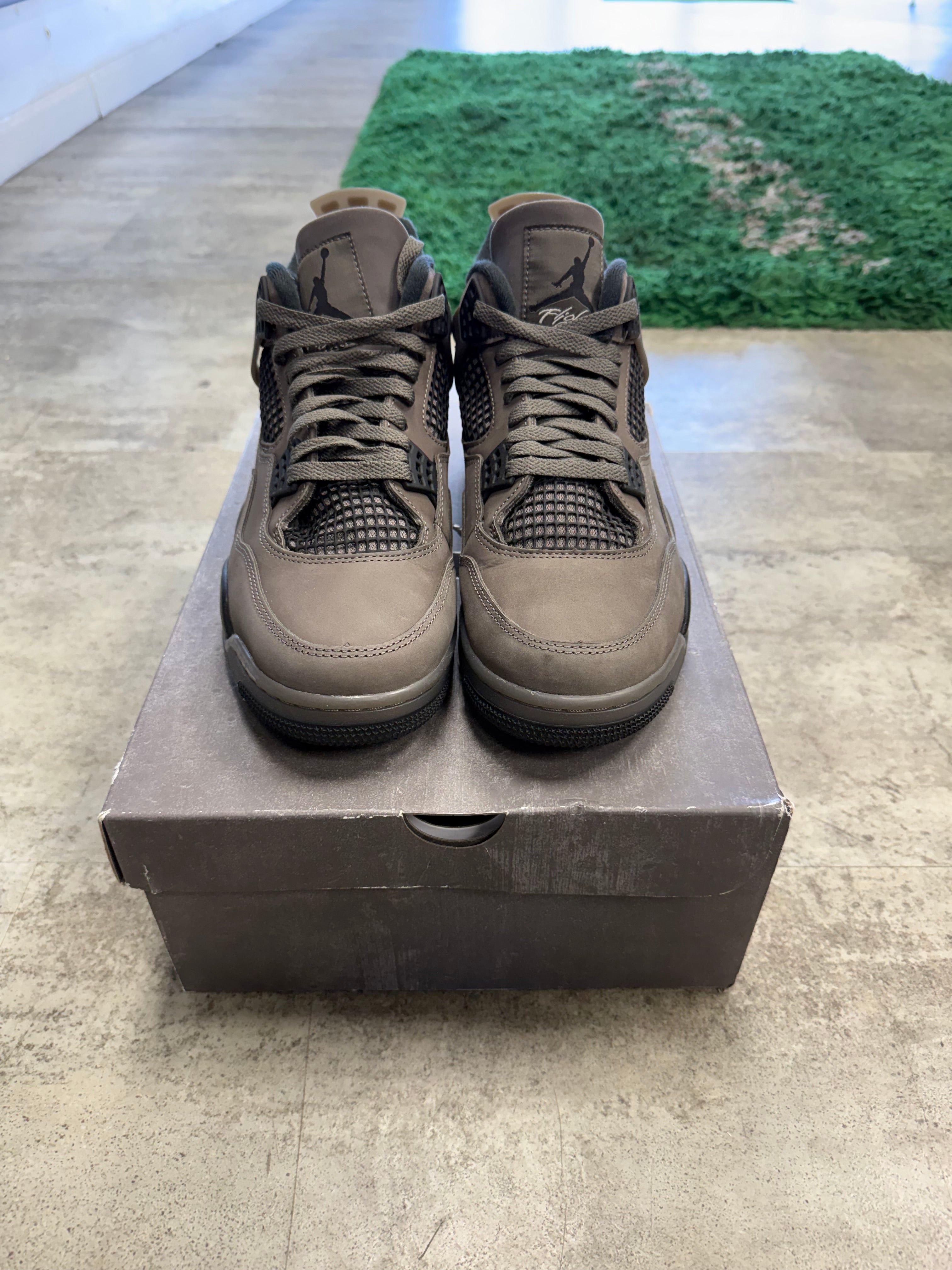 Used Jordan 4 Cave Stone