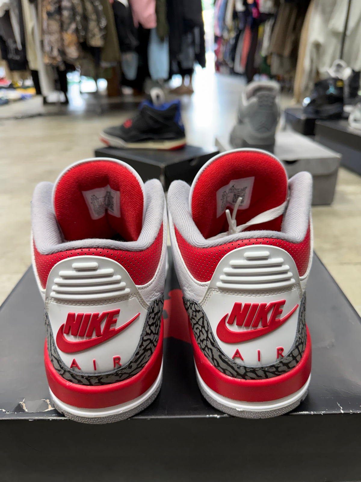 Jordan 3 Retro Fire Red (2022)