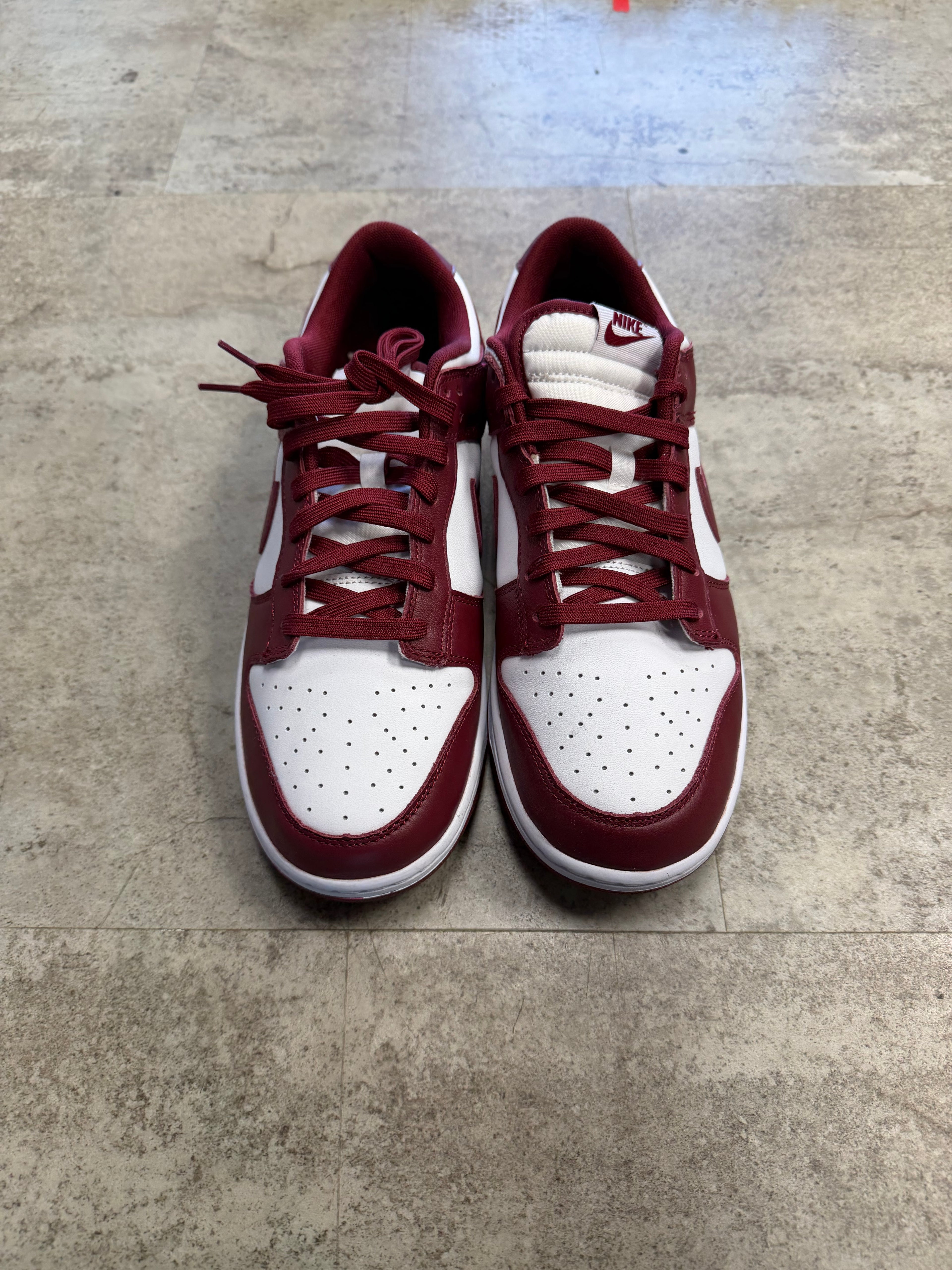 Used Nike Dunk Low Team Red