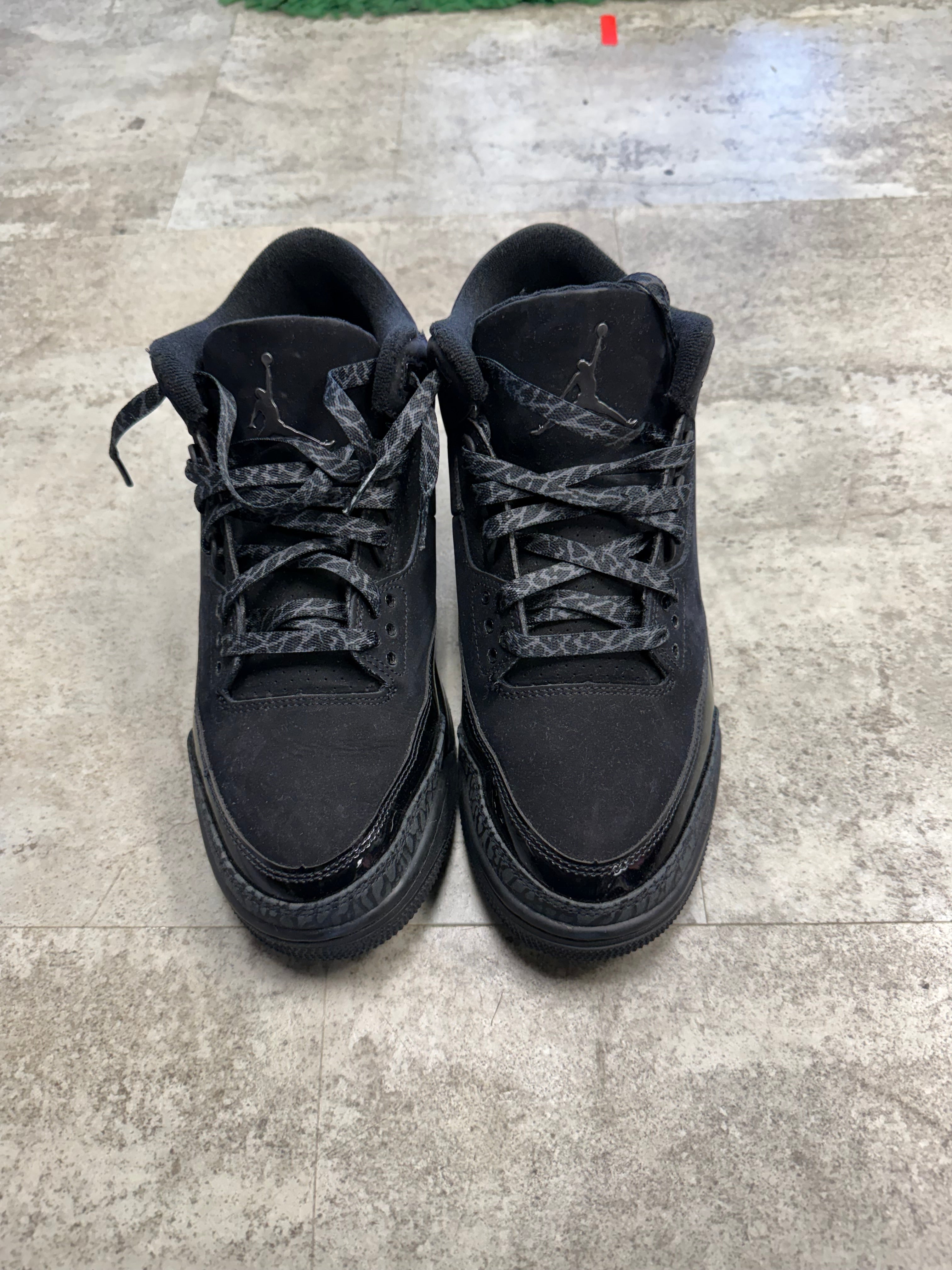 Used Jordan 3 Black Cat