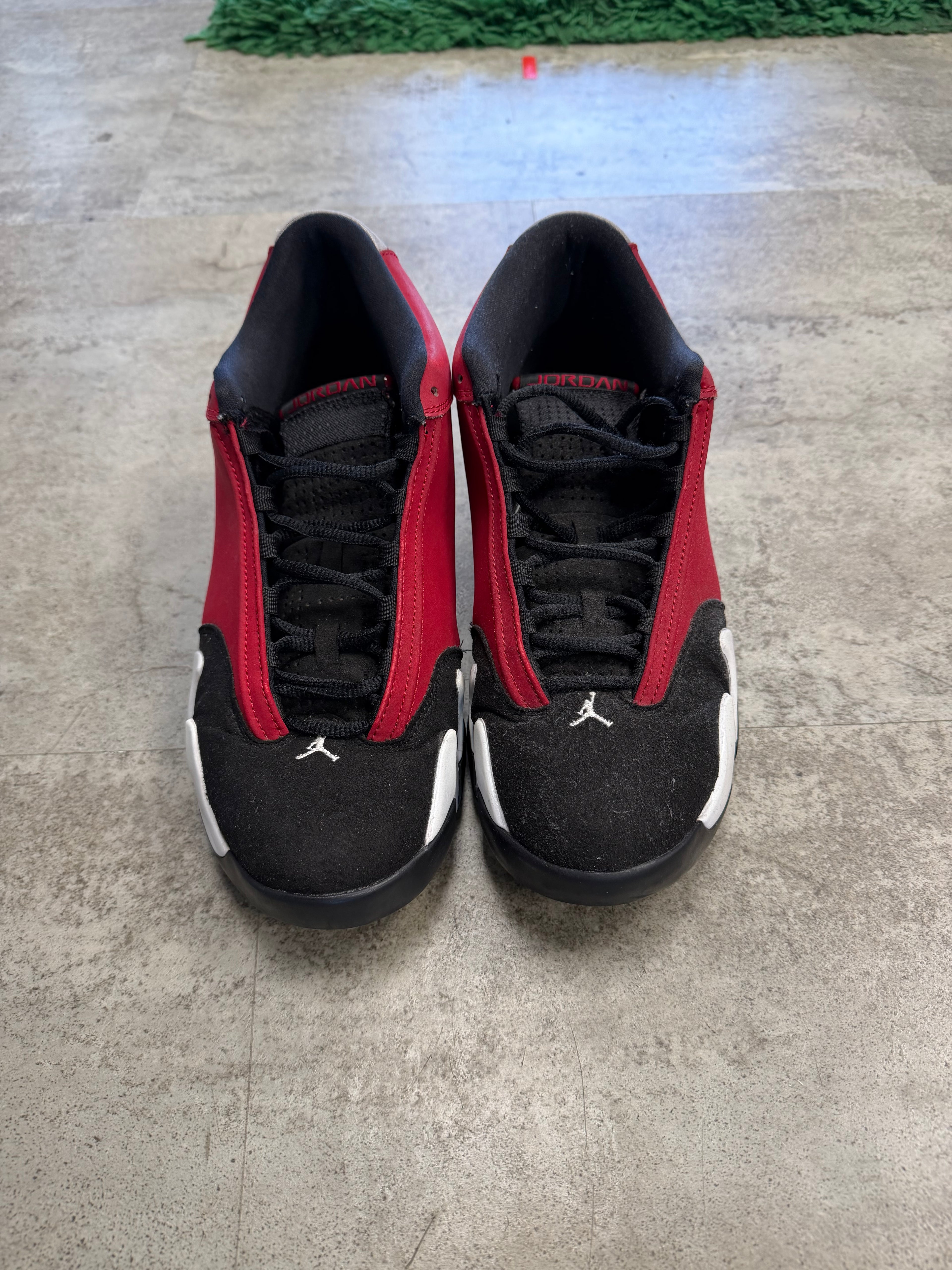 Used Jordan 14 Gym Toro Red