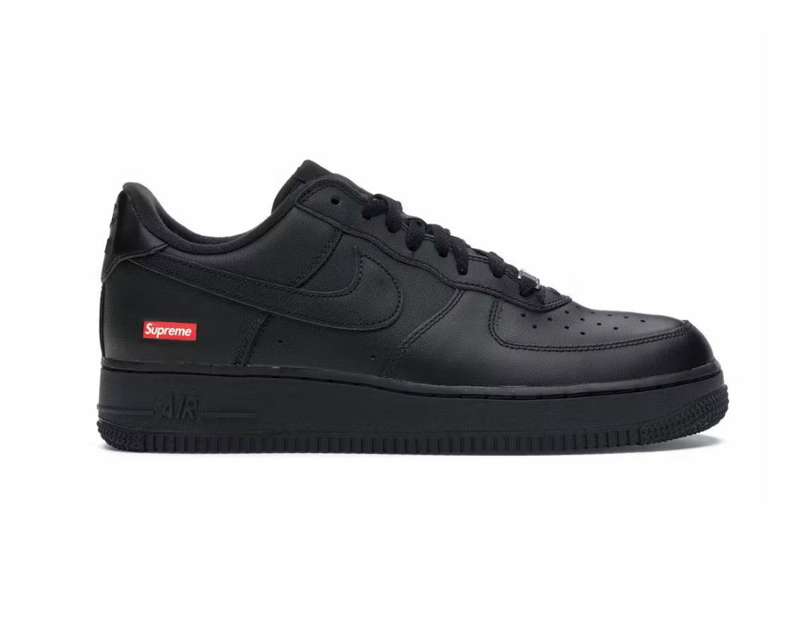 Nike Air Force 1 Low Supreme Black